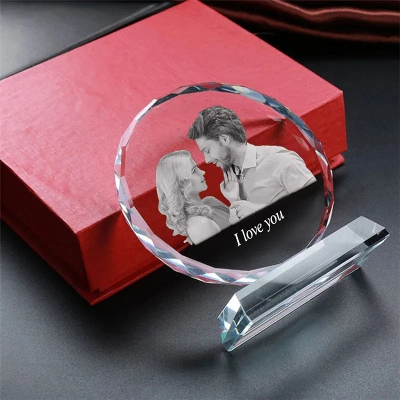 Free Custom DIY Round Shape Crystal Glass Photo Frame Personalized Wedding Family Anniversary Souvenir Birthday Gifts Home Decor